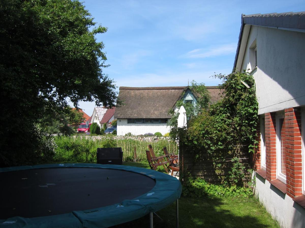 Ferienhaus In Buesumer Deichhausen - Buesum An Der Nordsee Fuer Bis Zu 9 Personen Zewnętrze zdjęcie